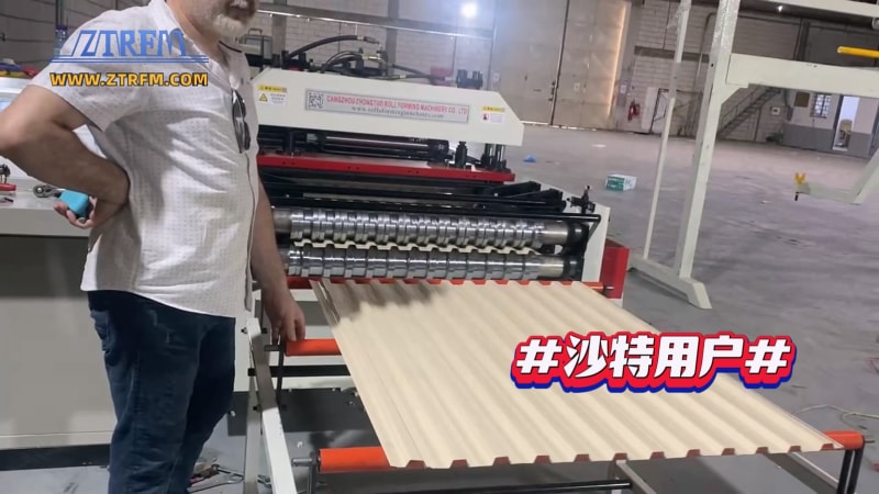 滄州中拓冷彎澳式卷簾門機(jī)：創(chuàng)新技術(shù)指引未來