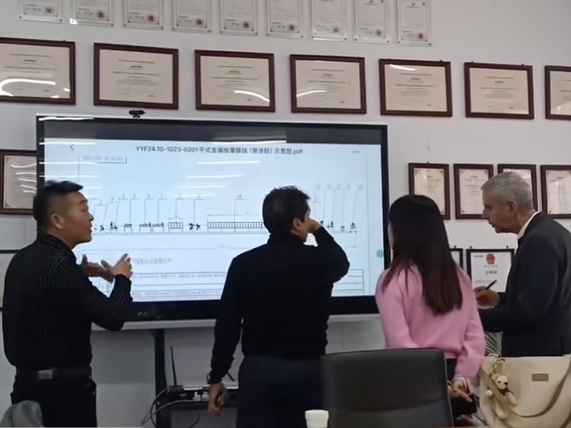2025中拓冷彎開年大捷！新年新征程中拓冷彎門框機(jī)敲開西班牙市場大門